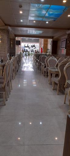 عکس رستوران بزرگ دایی