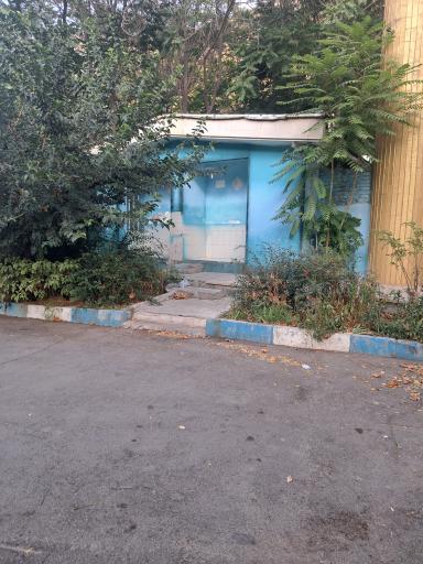 سرویس بهداشتی به علت نبودن آب تعطیل است