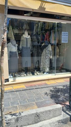 عکس فروشگاه لباس زنانه 