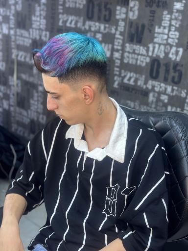 عکس آرایشگاه یزدان آف 