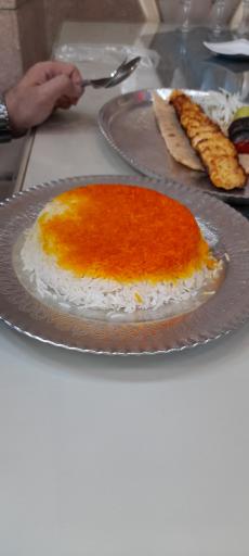 عکس رستوران بزرگ دایی