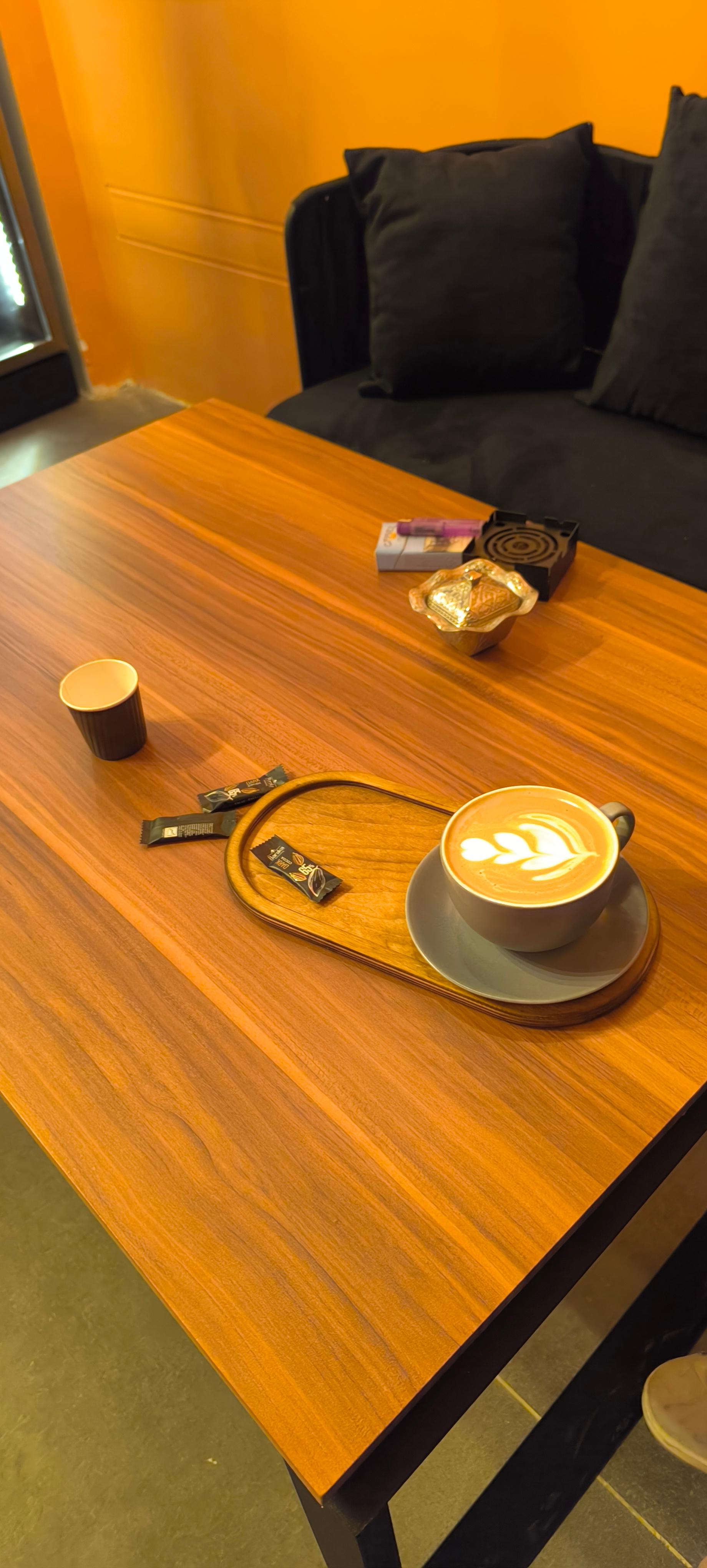 عکس کافه مربع