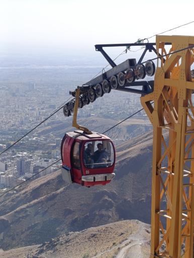 عکس ایستگاه 2 تله کابین توچال