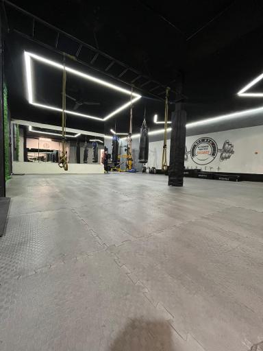 باشگاه آسمان sky gym