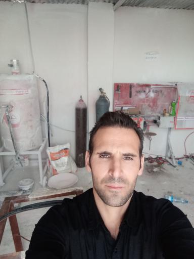 عکس شرکت شیر و شعله پویا