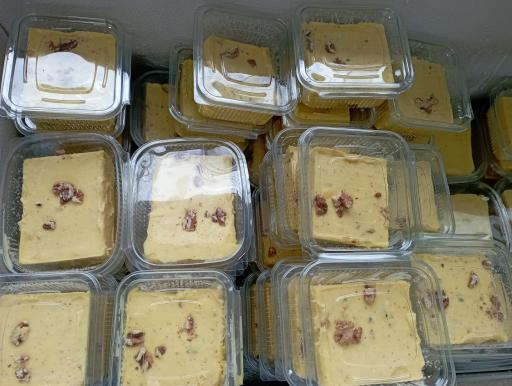 عکس نان و شیرینی زرگر