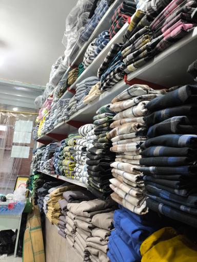 عکس فروشگاه پیراهن ایکات