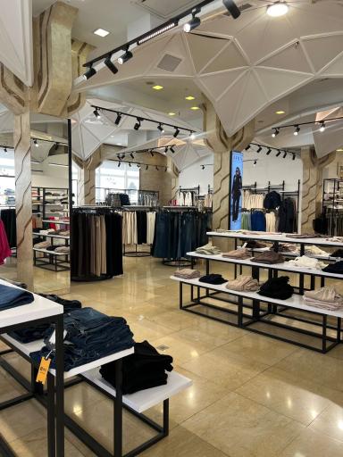 عکس مزون افرا