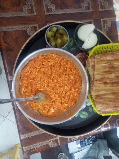 عکس صبحانه سرای دایی میثم