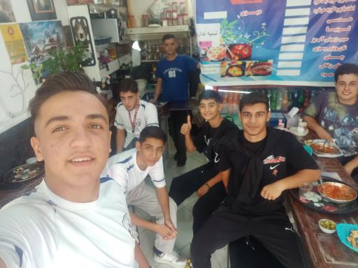 عکس صبحانه سرای دایی میثم