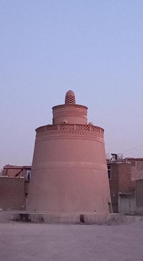 عکس برج کبوتر زاجان
