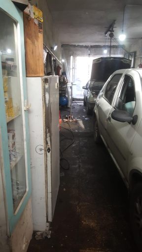 عکس مکانیکی و آهنگری محمد نور محمدزاده