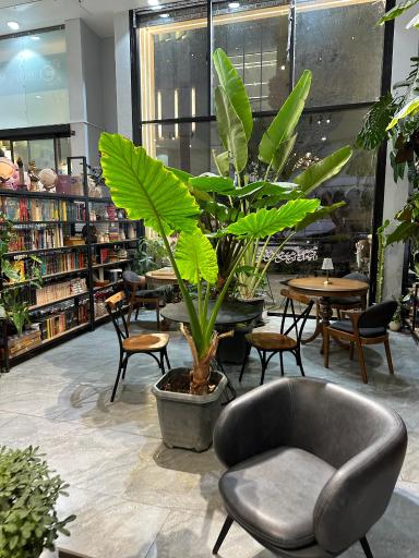 عکس کافه کتاب دکلمه 