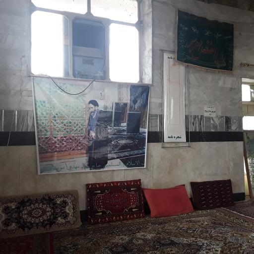 عکس مقبره میرزا آقا