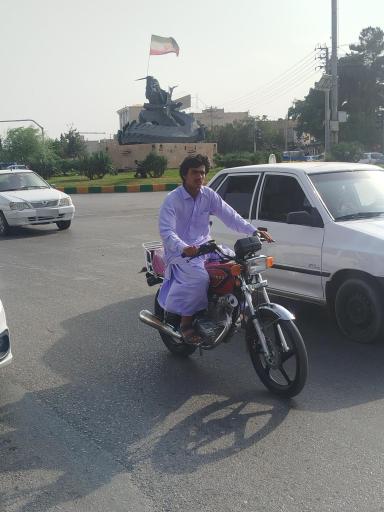عکس میدان هفت خان
