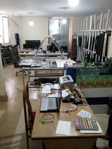 عکس تعمیرات تلویزیون مرکزی