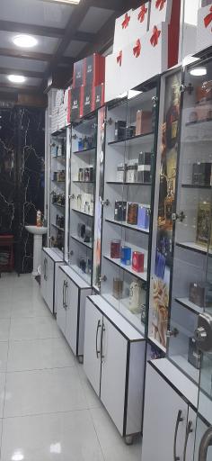عکس فروشگاه عطر و ادکلن علی