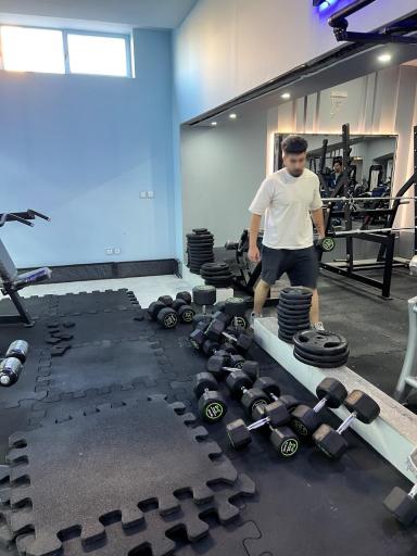 عکس باشگاه ورزشی نیومند