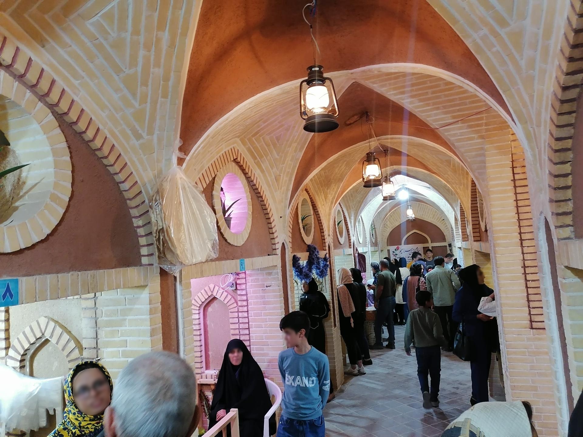 عکس موزه مردم شناسی نراق