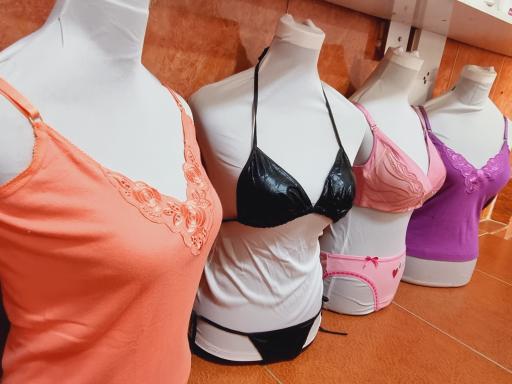 عکس فروشگاه آرایشی یلدز