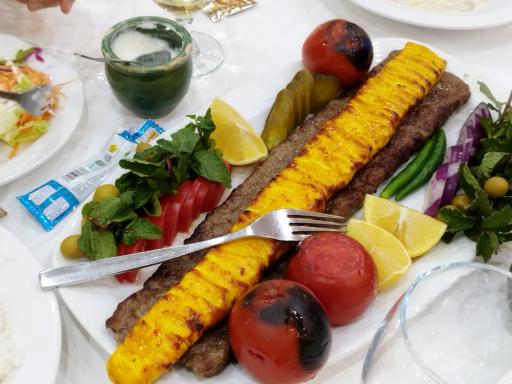 عکس رستوران شاندیز