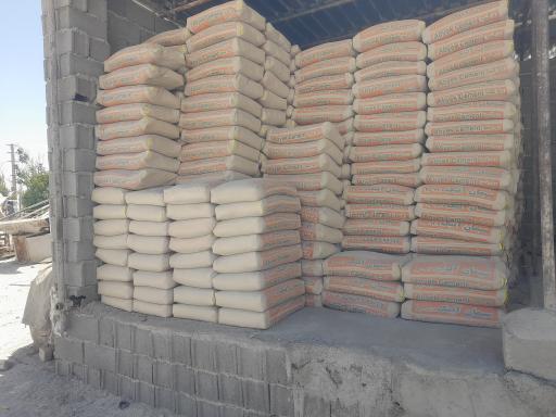 عکس مصالح ساختمانی و پوکه معدنی عبدی