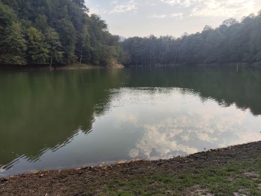 عکس دریاچه چورت