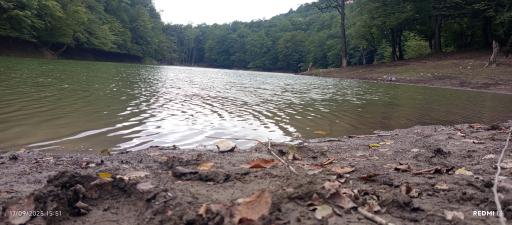 عکس دریاچه چورت