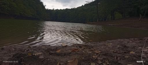 عکس دریاچه چورت