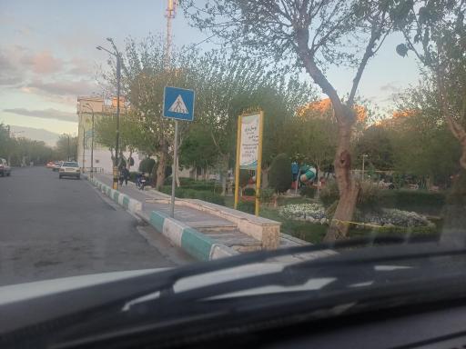 عکس بوستان زرین