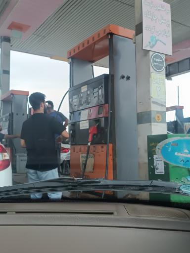 عکس جایگاه سوخت تالش (بنزین و CNG)