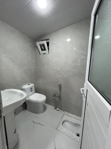 عکس کلبه سوییسی برسام مشکین