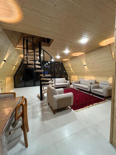 عکس کلبه سوییسی برسام مشکین