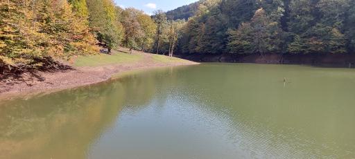 عکس دریاچه چورت