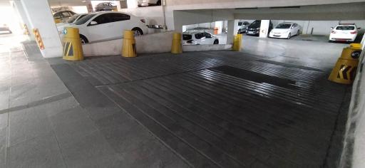 عکس پارکینگ طبقاتی کریستال