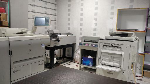 عکس انتشارات و چاپ دیجیتال طنین دانش