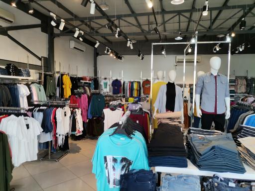 عکس فروشگاه لباس می روپا (دفتر فروش کارخانه)