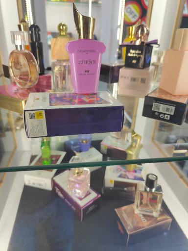 عکس فروشگاه زودیاک