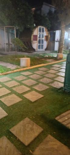 عکس عمارت آفریدون (کافه فست فود)