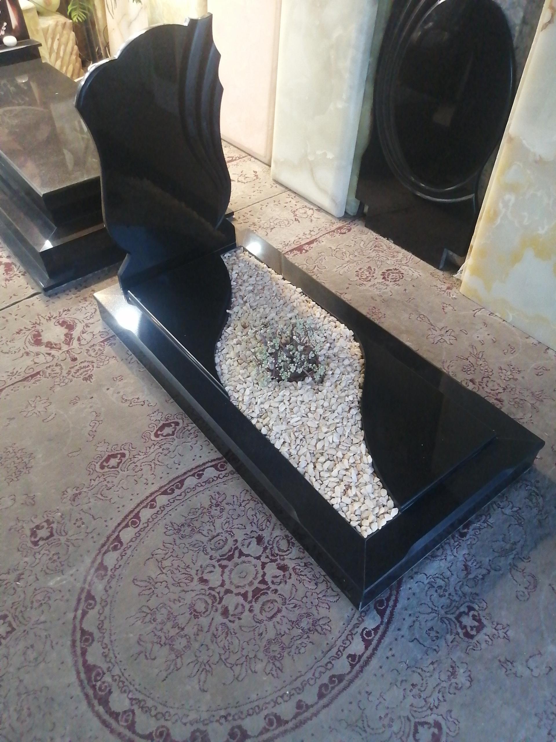 عکس سنگ آخرین خشت