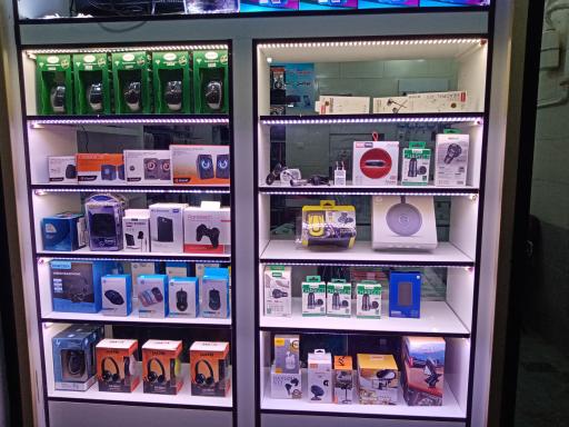 عکس موبایل آویرا