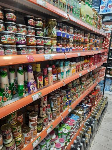 عکس سوپر مارکت مهرگان