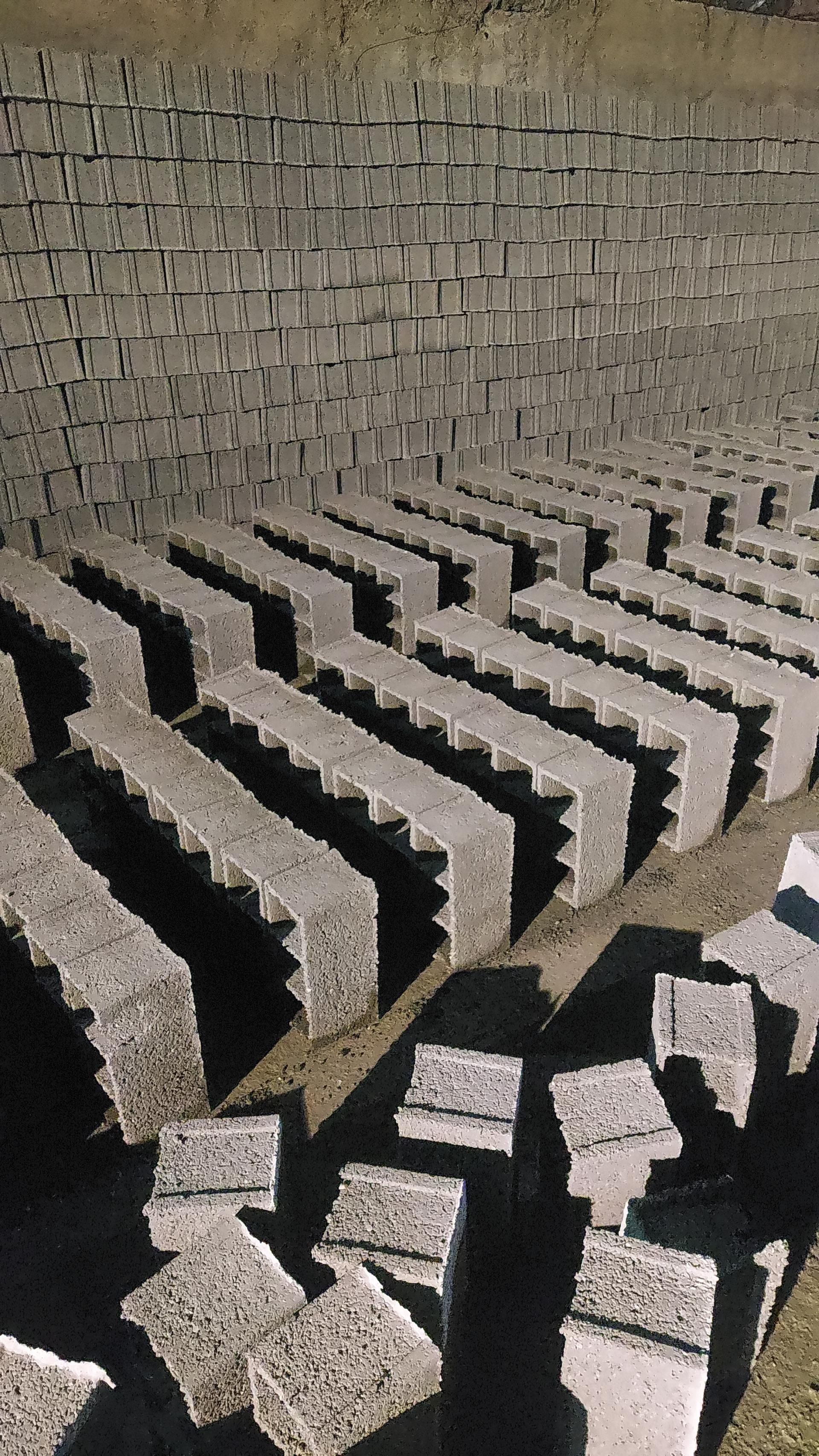 عکس کارگاه تولیدی بلوک دیواری