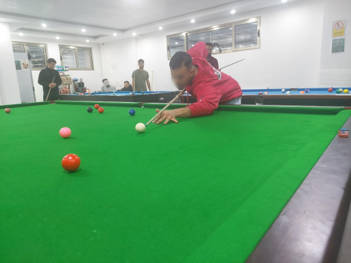 عکس باشگاه بیلیارد و گیم نت مستر گیم