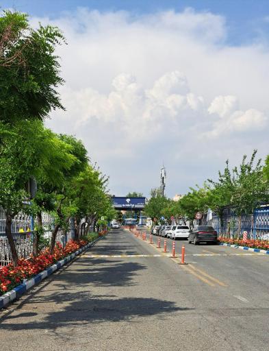 عکس نمایندگی مرکزی شماره 1 ایران خودرو کد 1067