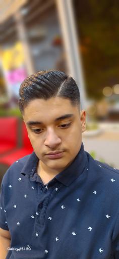 عکس آرایشگاه و پروتز موی مردانه کارینو ۲