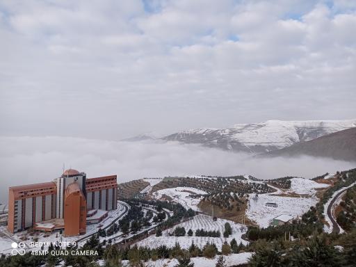 عکس ساختمان بلوک یک آموزشی