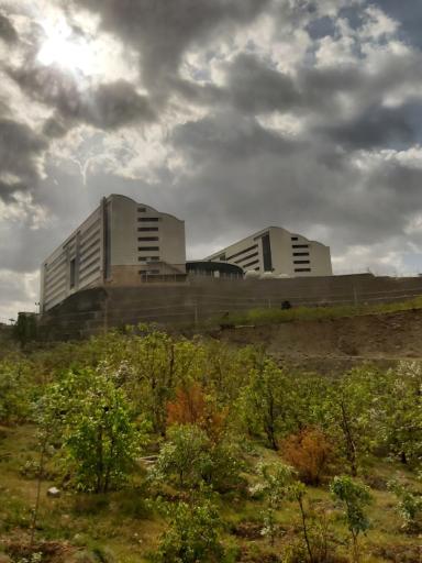 عکس ساختمان بلوک یک آموزشی