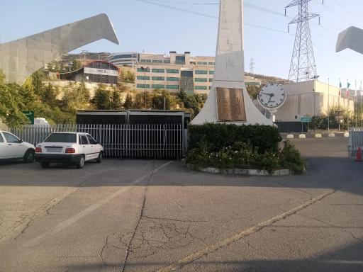 عکس ساختمان بلوک یک آموزشی