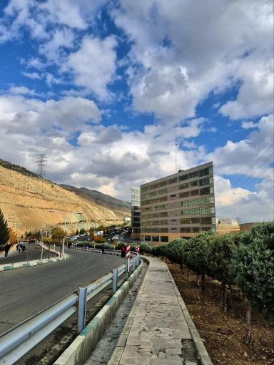 عکس ساختمان بلوک یک آموزشی